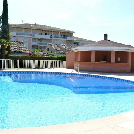 Maison Le Lavandou, 2 Pieces, 4 Personnes - Fr-1-251-183